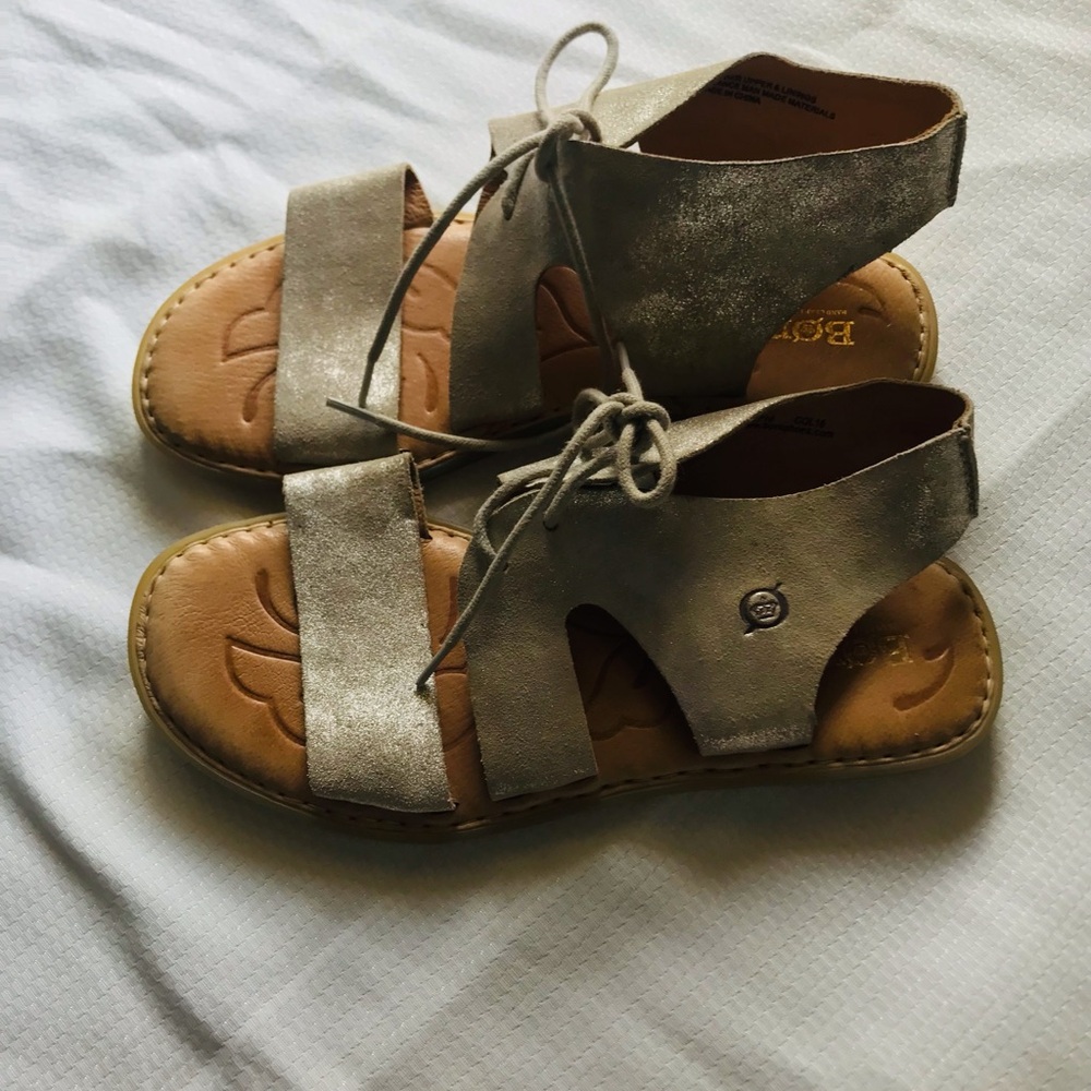 Born Sandals - Picture 3 of 13